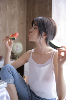 抽插乳校服办公室老师